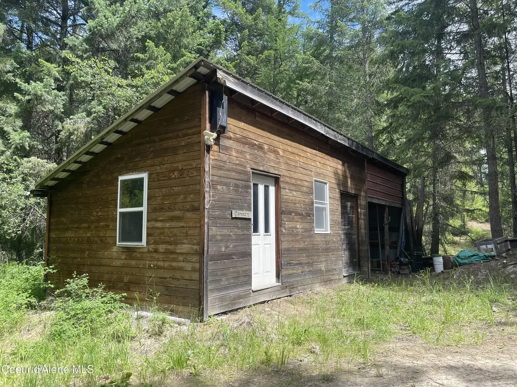 2447 Turner Hill Road Bonners Ferry ID 83805
