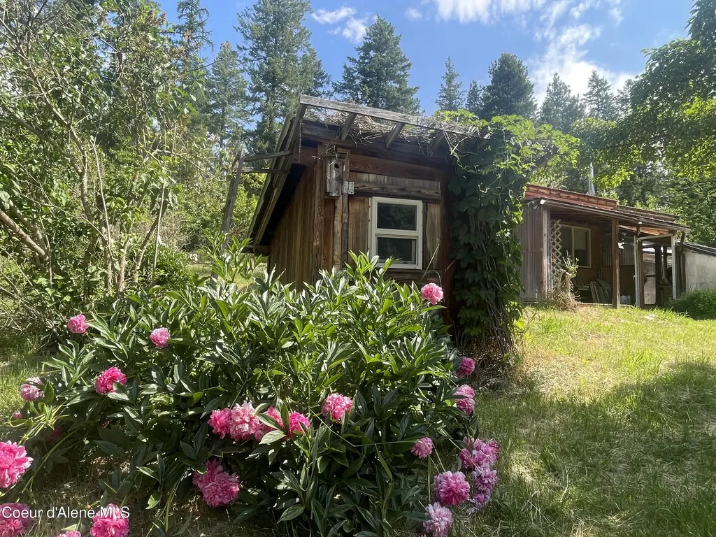 2447 Turner Hill Road Bonners Ferry ID 83805