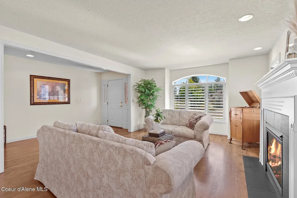 695 N Mcdonald Court Post Falls ID 83854