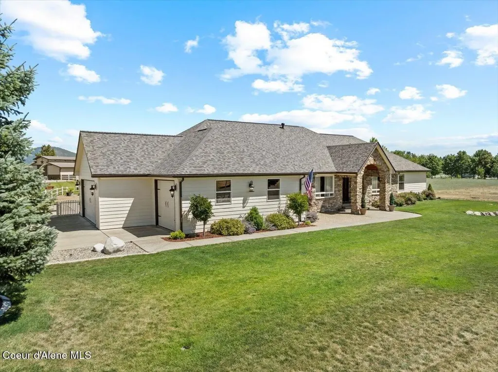 7513 W Nighthawk Drive Post Falls ID 83854