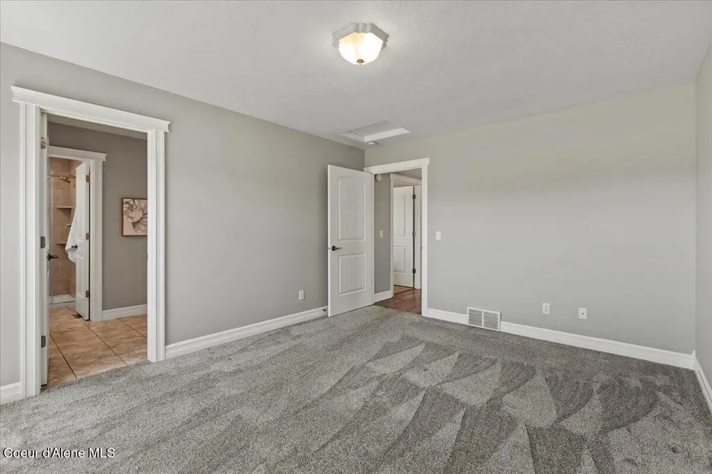 7513 W Nighthawk Drive Post Falls ID 83854