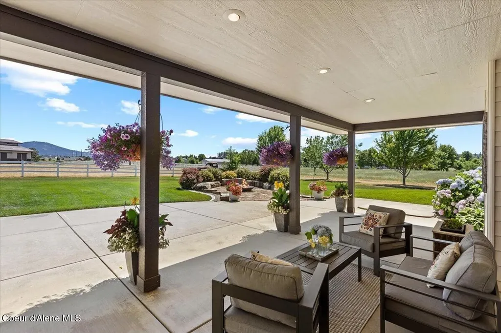 7513 W Nighthawk Drive Post Falls ID 83854