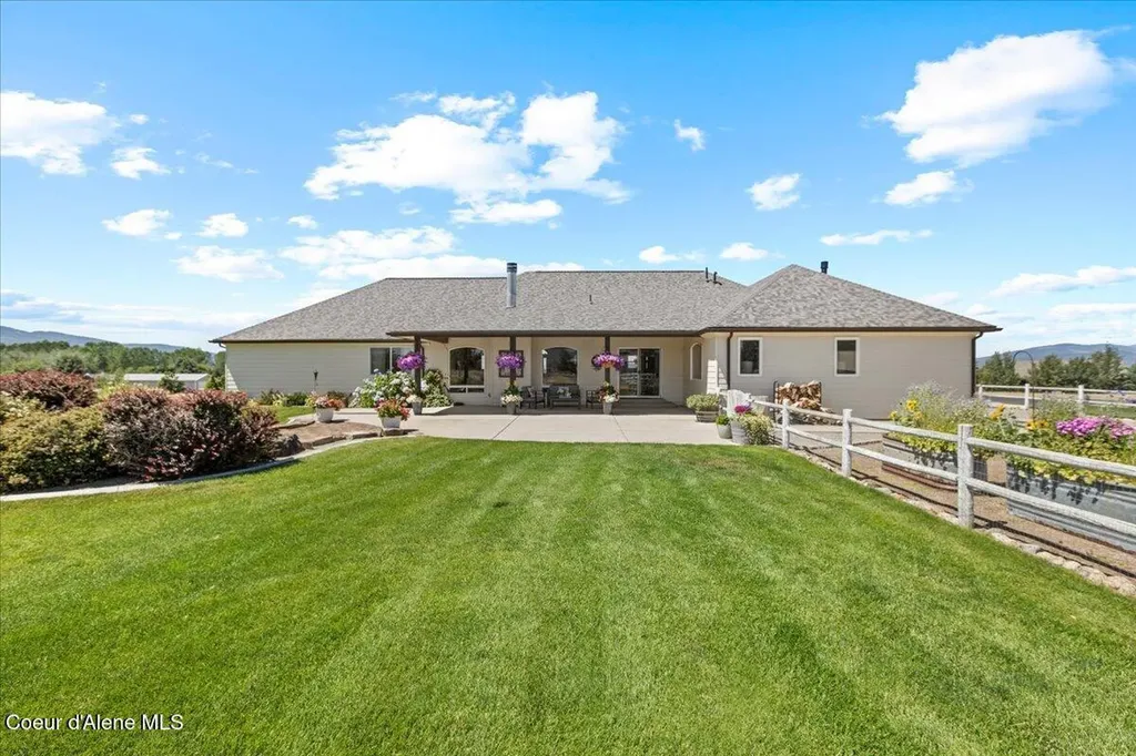 7513 W Nighthawk Drive Post Falls ID 83854