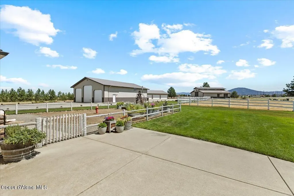 7513 W Nighthawk Drive Post Falls ID 83854