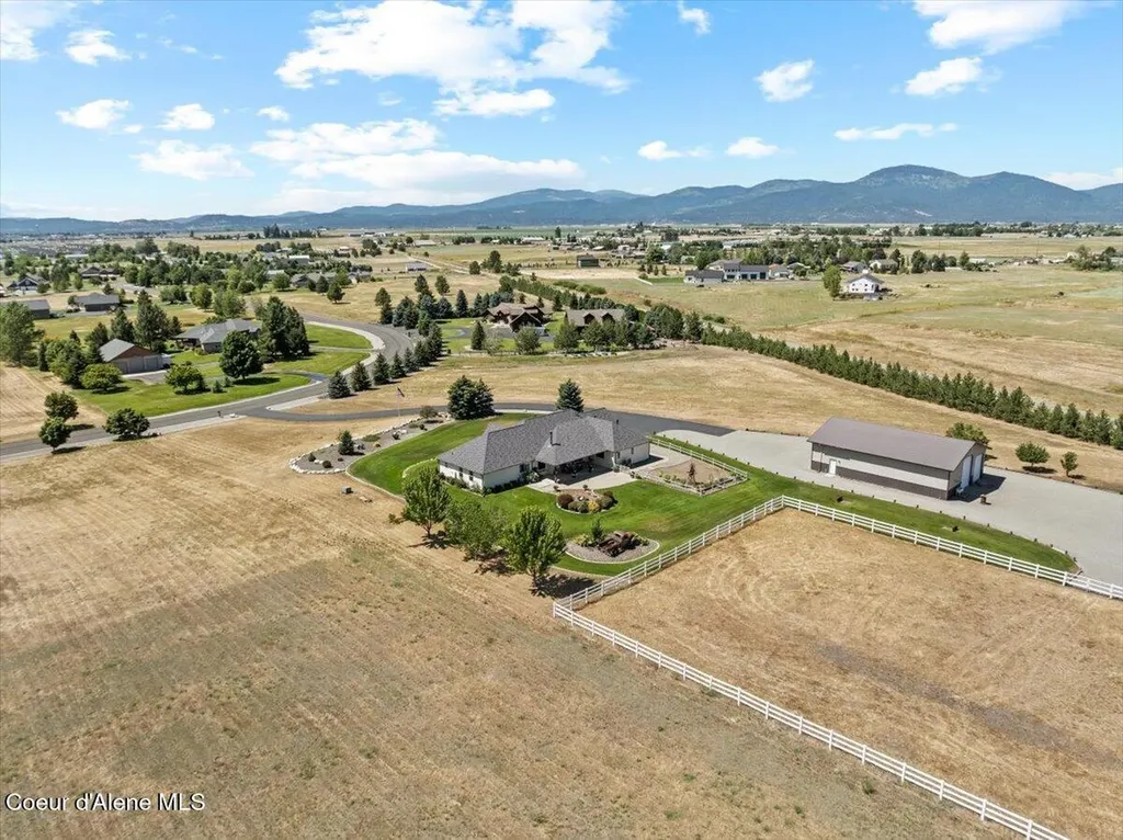 7513 W Nighthawk Drive Post Falls ID 83854