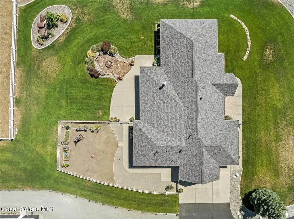7513 W Nighthawk Drive Post Falls ID 83854