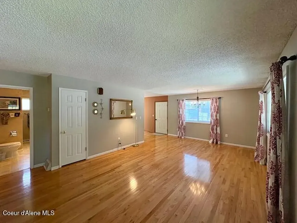 24 Marygold Avenue Kingston ID 83839