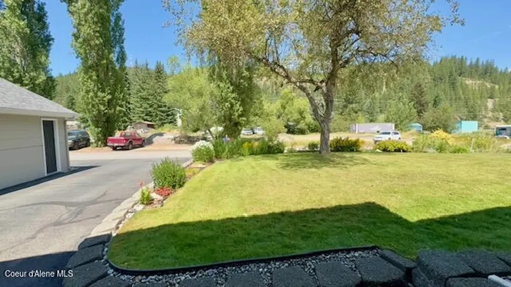 24 Marygold Avenue Kingston ID 83839