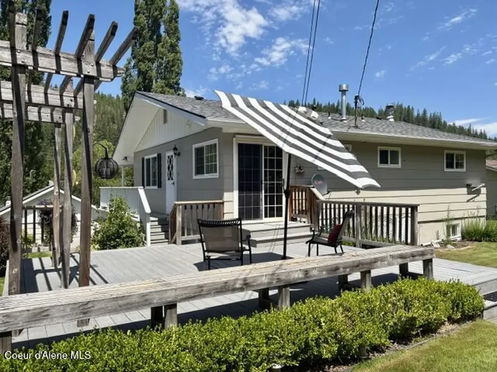 24 Marygold Avenue Kingston ID 83839