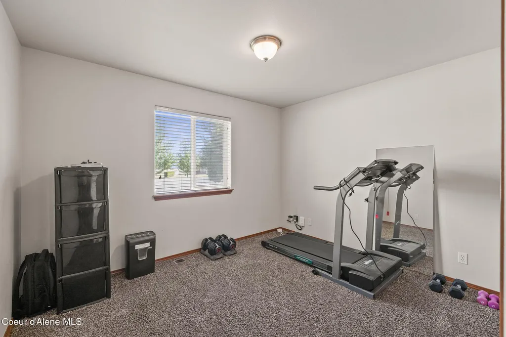 2893 W Strawberry Lane Hayden ID 83835