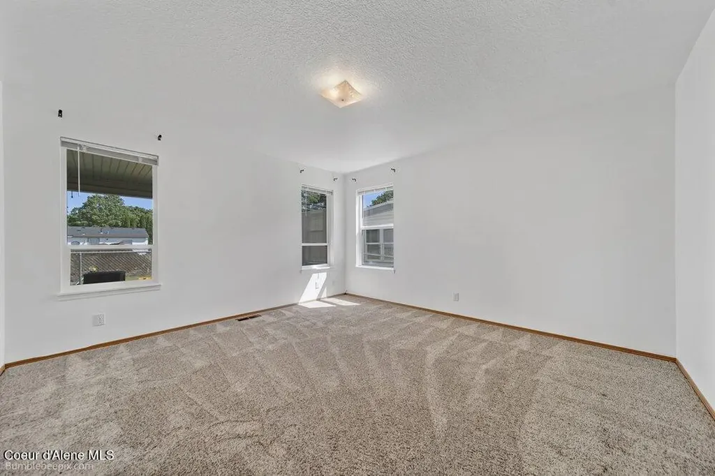 1463 W Woodlawn Drive Hayden ID 83835