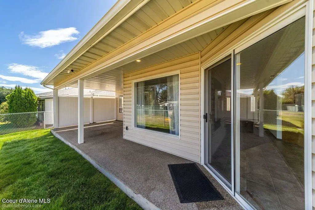 1463 W Woodlawn Drive Hayden ID 83835