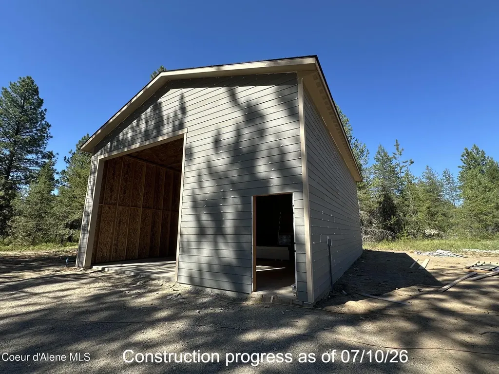 95 Wyatt Lane Spirit Lake ID 83869