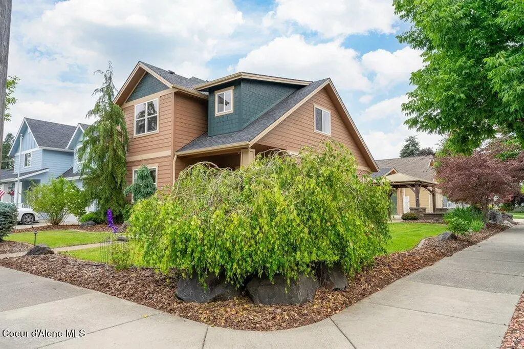 1127 E Indiana Avenue Coeur D'alene ID 83814