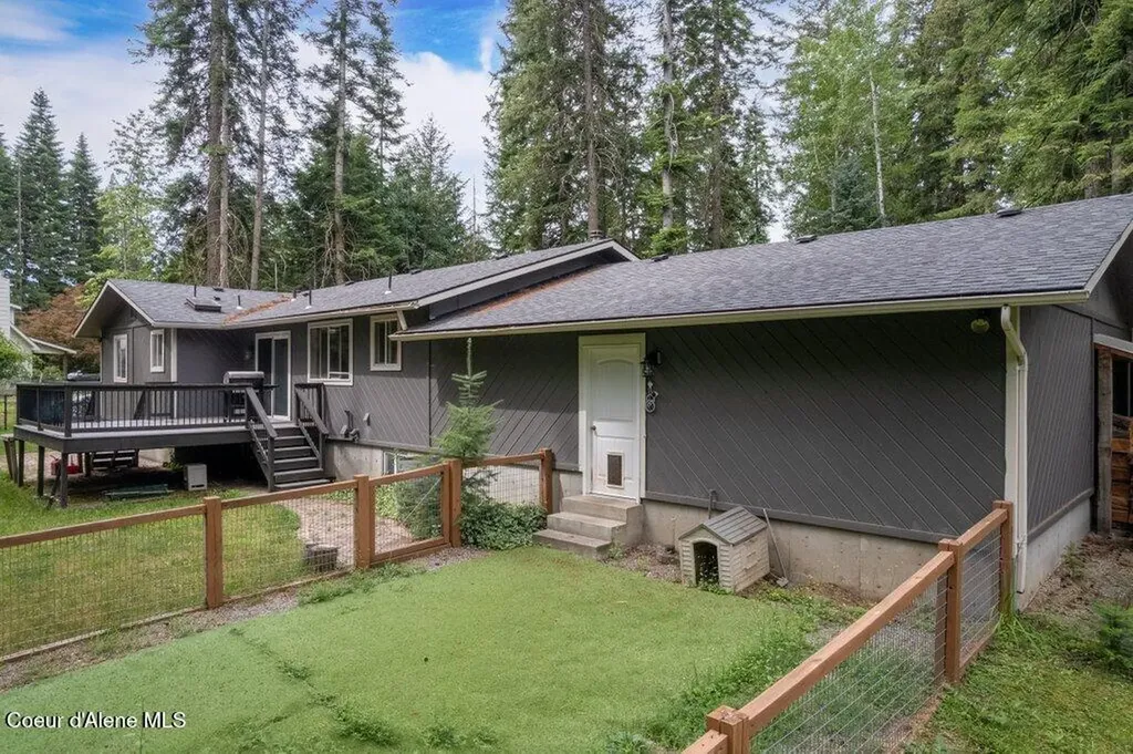 12822 N Avondale Loop Hayden ID 83835