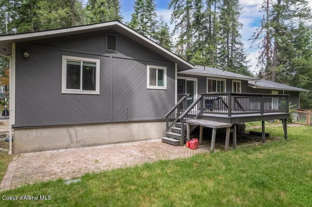 12822 N Avondale Loop Hayden ID 83835
