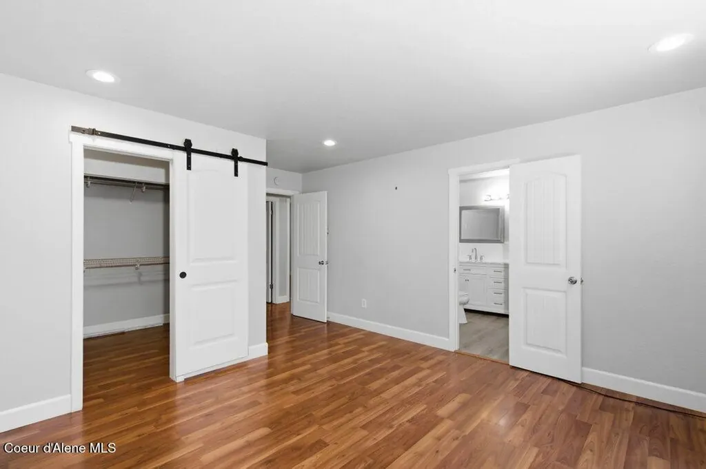12822 N Avondale Loop Hayden ID 83835