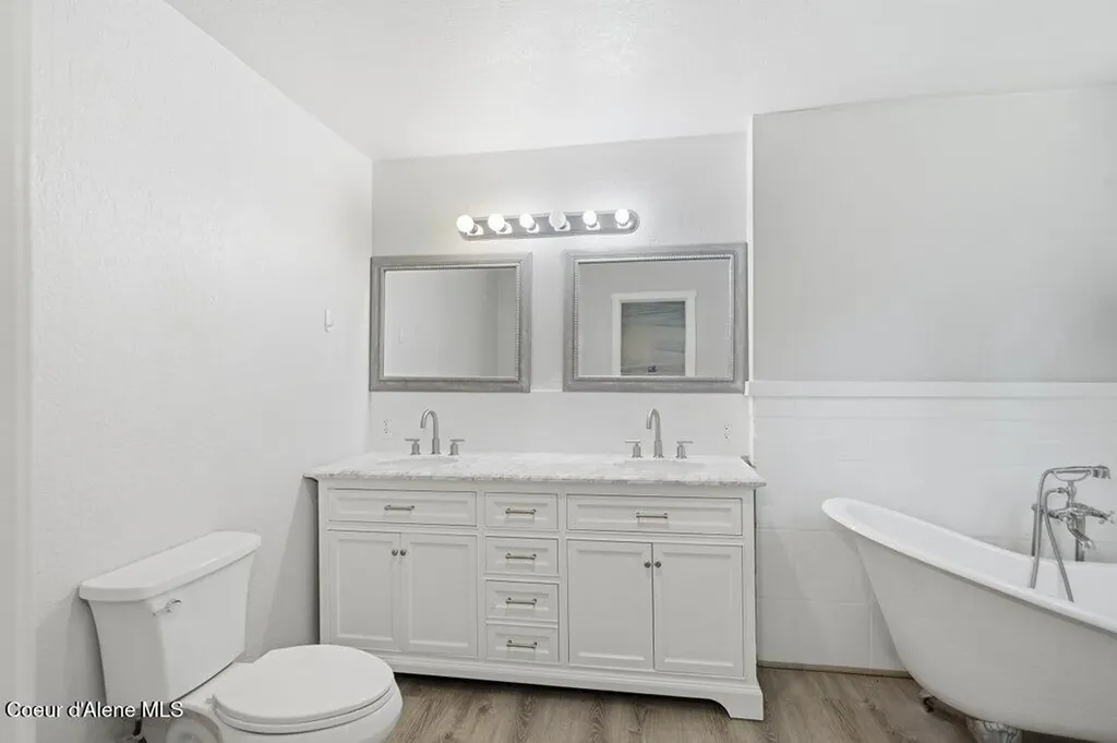 12822 N Avondale Loop Hayden ID 83835