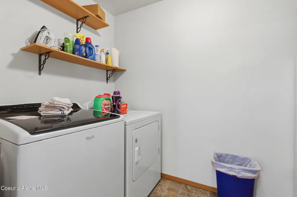 6545 N Hawk Owl Lane Coeur D'alene ID 83815