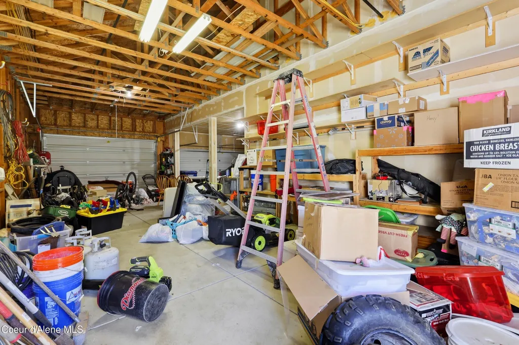 6545 N Hawk Owl Lane Coeur D'alene ID 83815