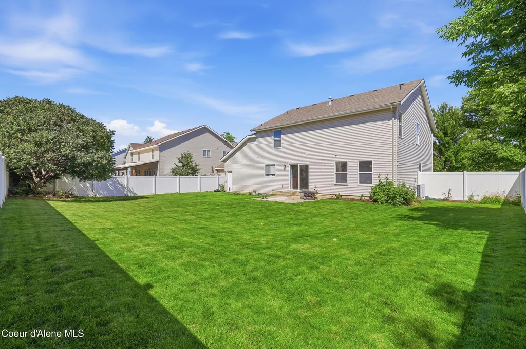 6545 N Hawk Owl Lane Coeur D'alene ID 83815