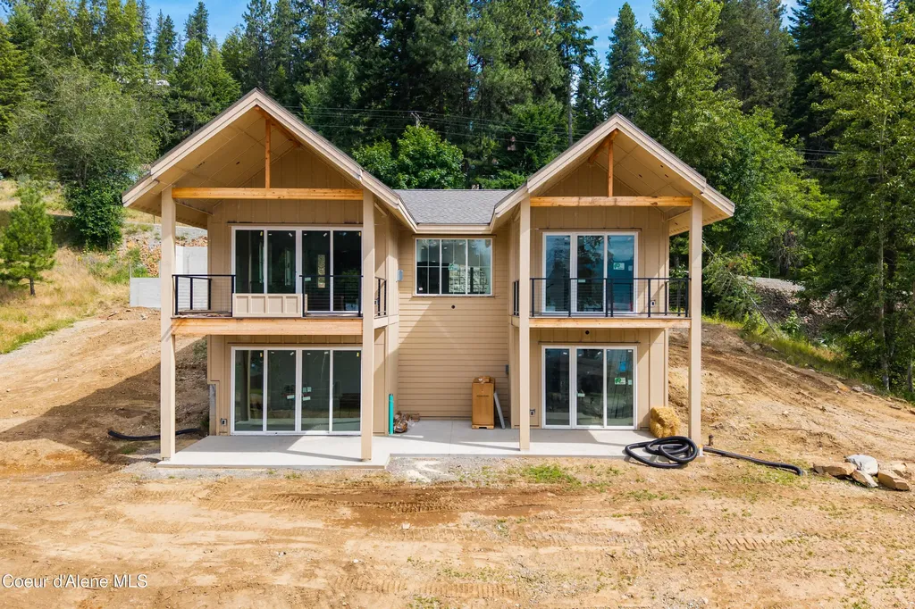 1108 Garfield Bay Road Sagle ID 83860