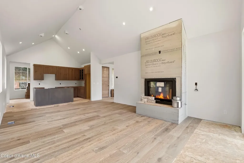 1108 Garfield Bay Road Sagle ID 83860