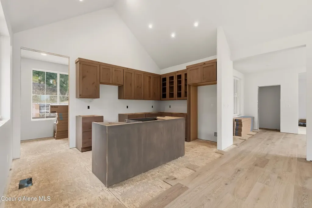 1108 Garfield Bay Road Sagle ID 83860