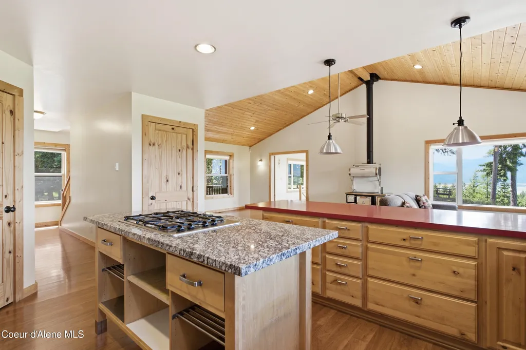 125 Cottage Lane Bonners Ferry ID 83805