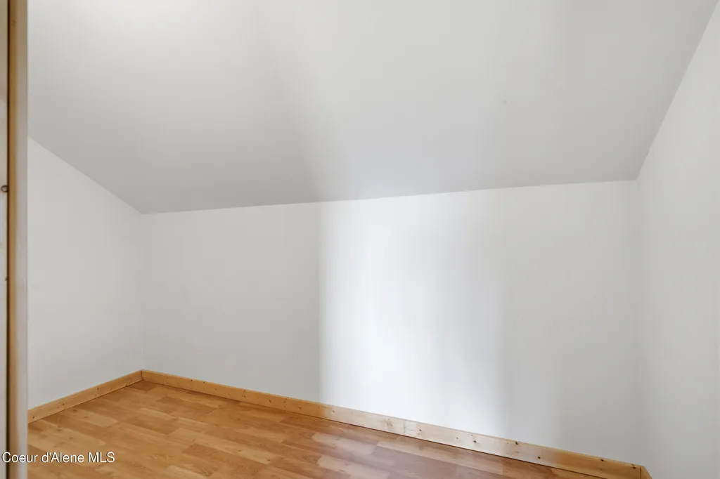 125 Cottage Lane Bonners Ferry ID 83805