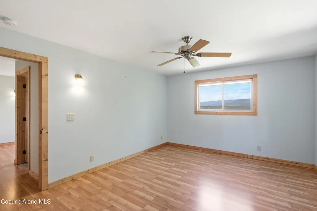 125 Cottage Lane Bonners Ferry ID 83805