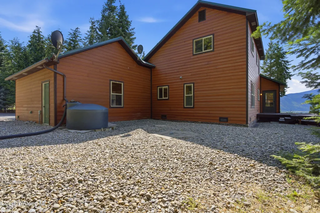 125 Cottage Lane Bonners Ferry ID 83805