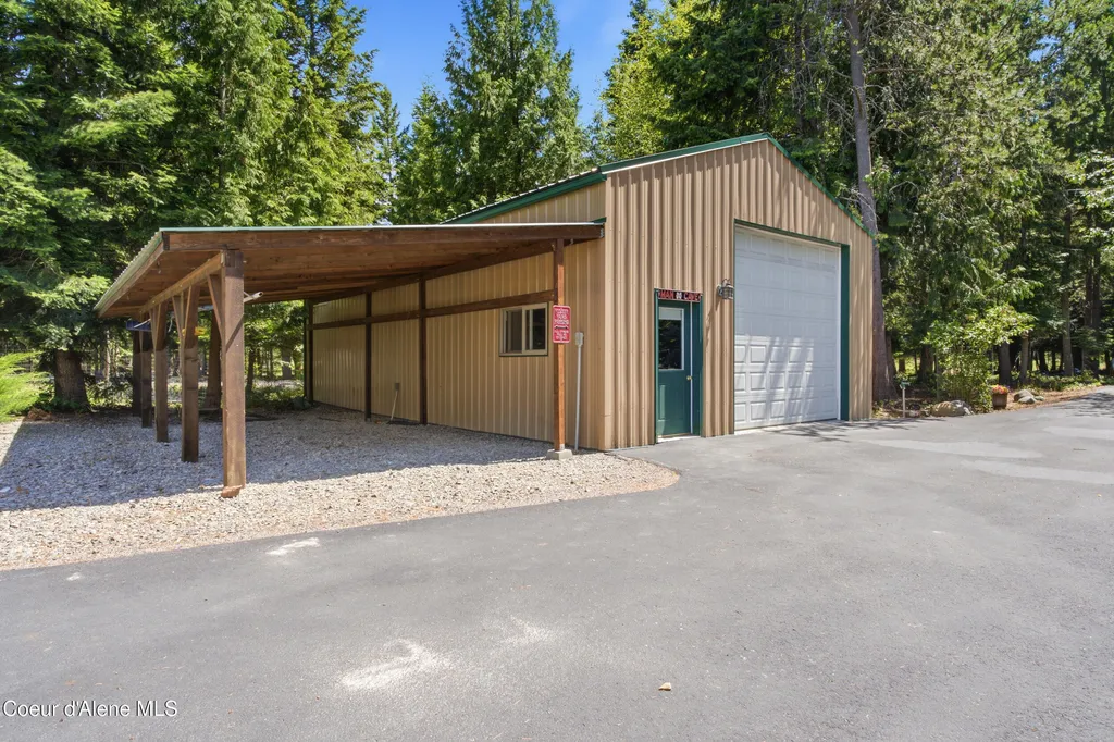 125 Cottage Lane Bonners Ferry ID 83805