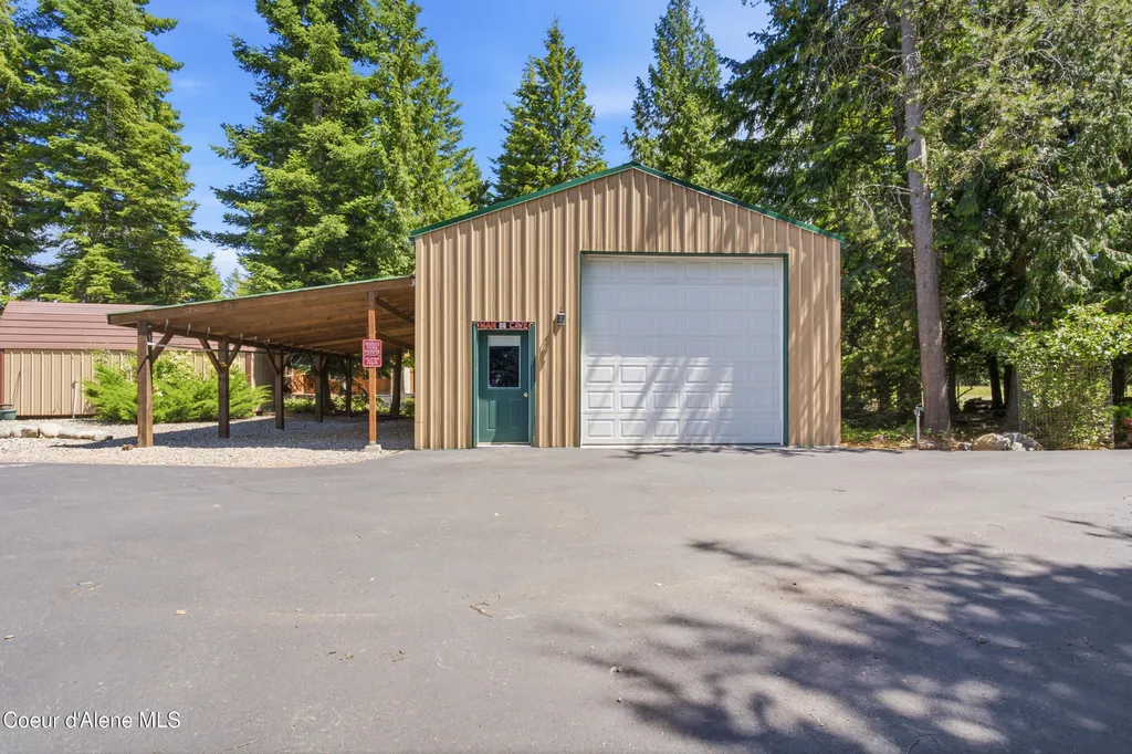 125 Cottage Lane Bonners Ferry ID 83805