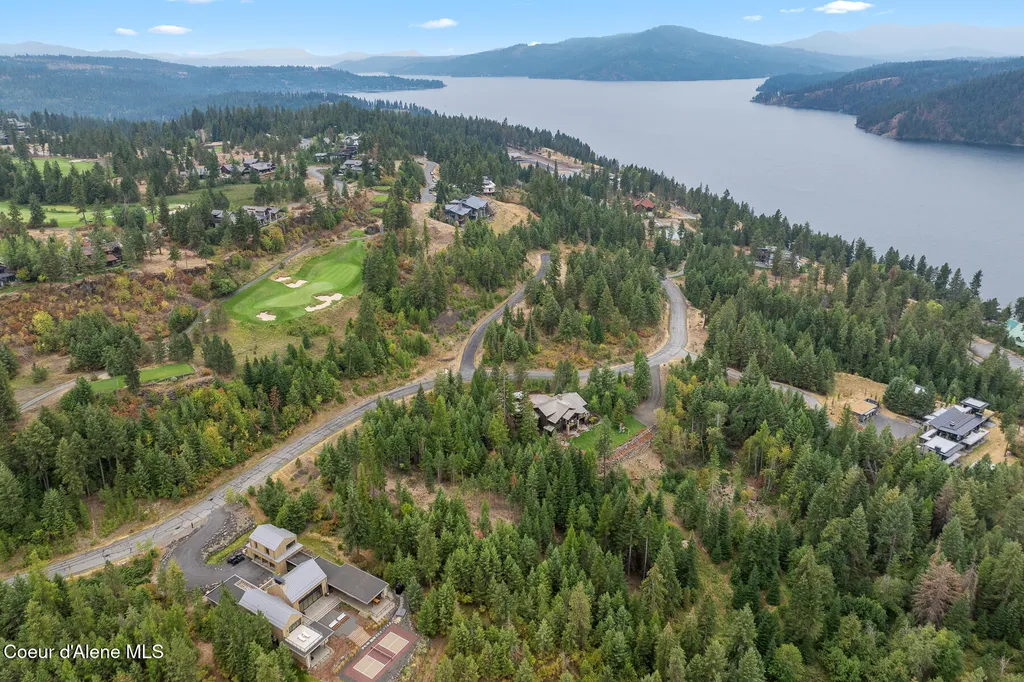 5343 S Jackleg Trail Harrison ID 83833