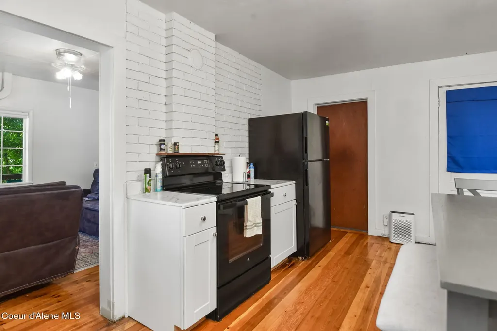 108 E Lincoln Court Harrison ID 83833
