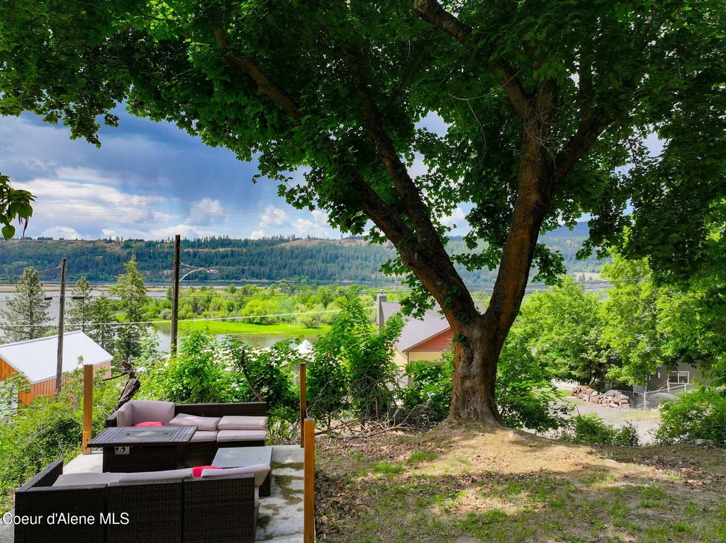 108 E Lincoln Court Harrison ID 83833