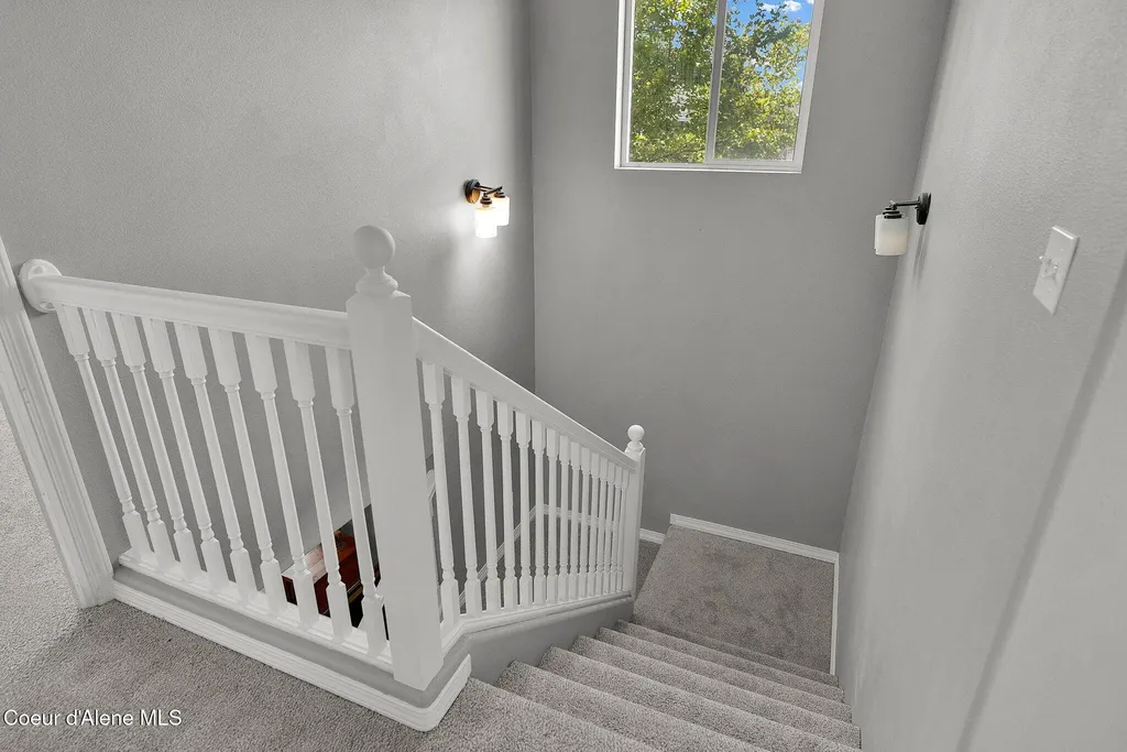 1302 N Moonstone Street Post Falls ID 83854