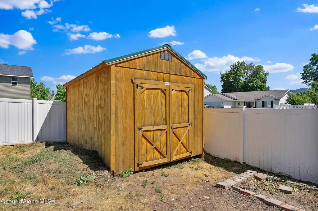 1302 N Moonstone Street Post Falls ID 83854