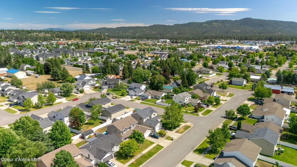 1302 N Moonstone Street Post Falls ID 83854