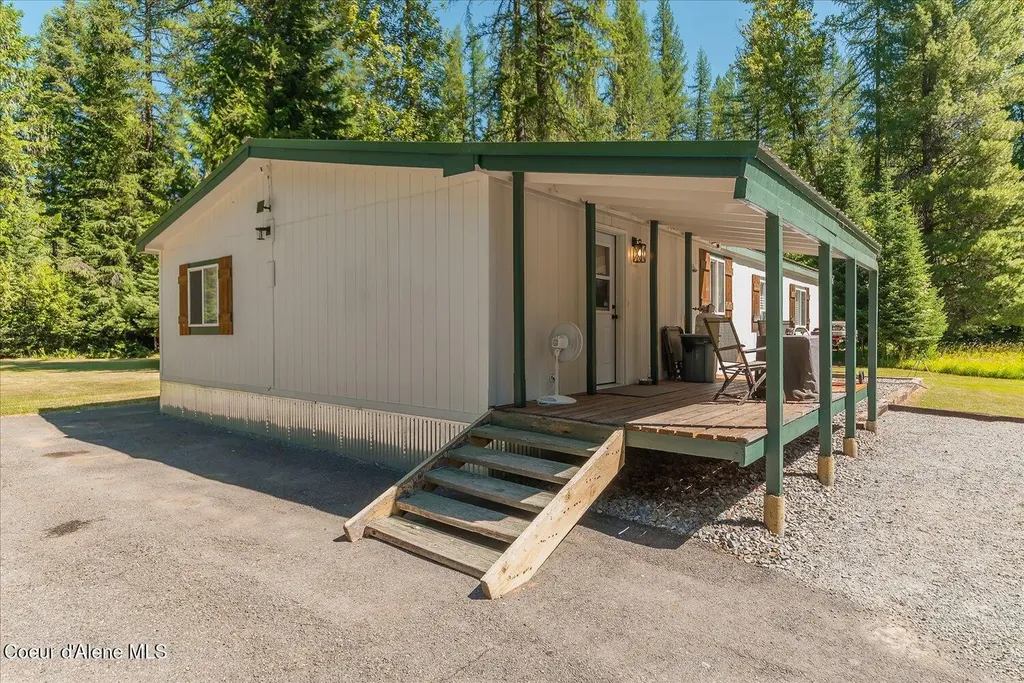 49 Goose Creek Road Priest River ID 83856