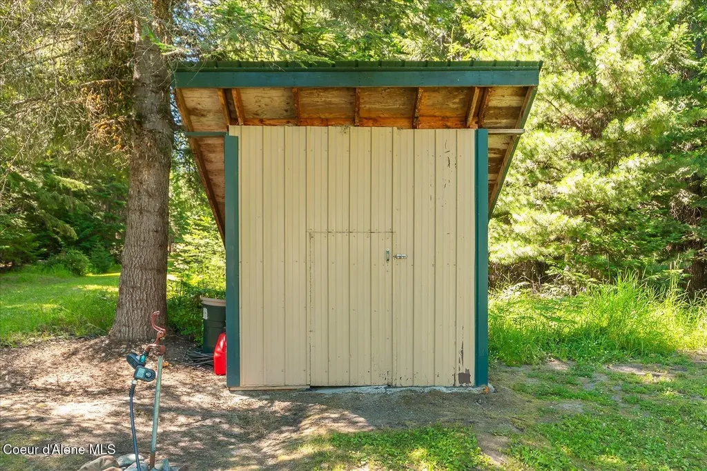 49 Goose Creek Road Priest River ID 83856