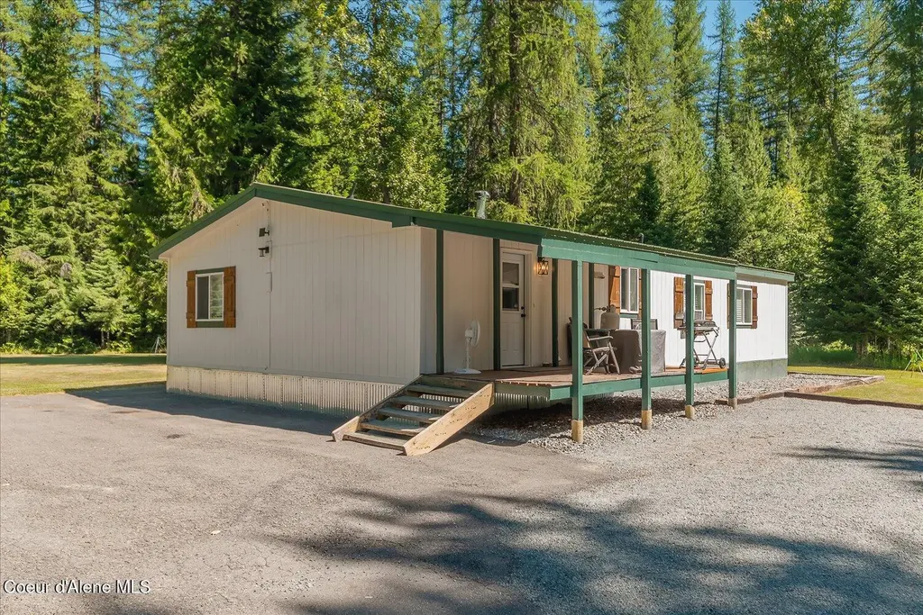 49 Goose Creek Road Priest River ID 83856