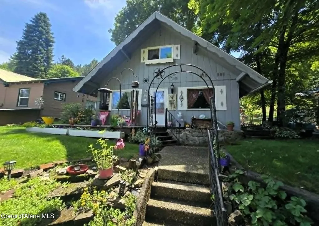 121 Presley Avenue Kellogg ID 83837