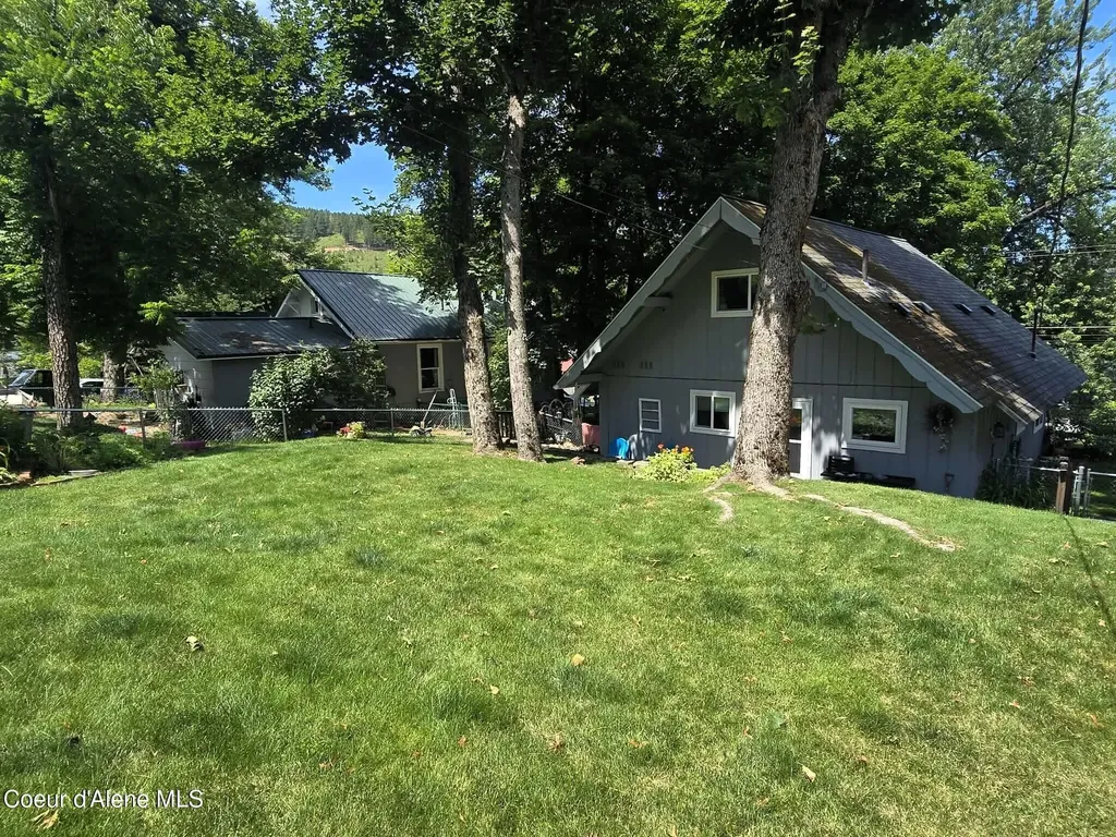 121 Presley Avenue Kellogg ID 83837