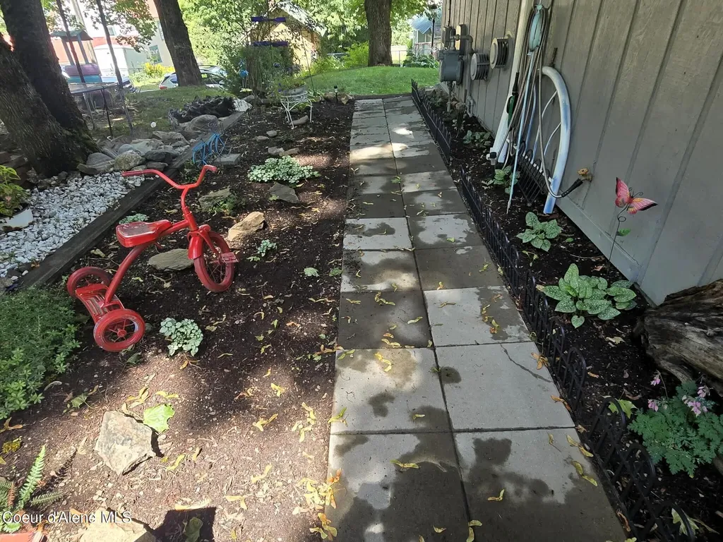 121 Presley Avenue Kellogg ID 83837