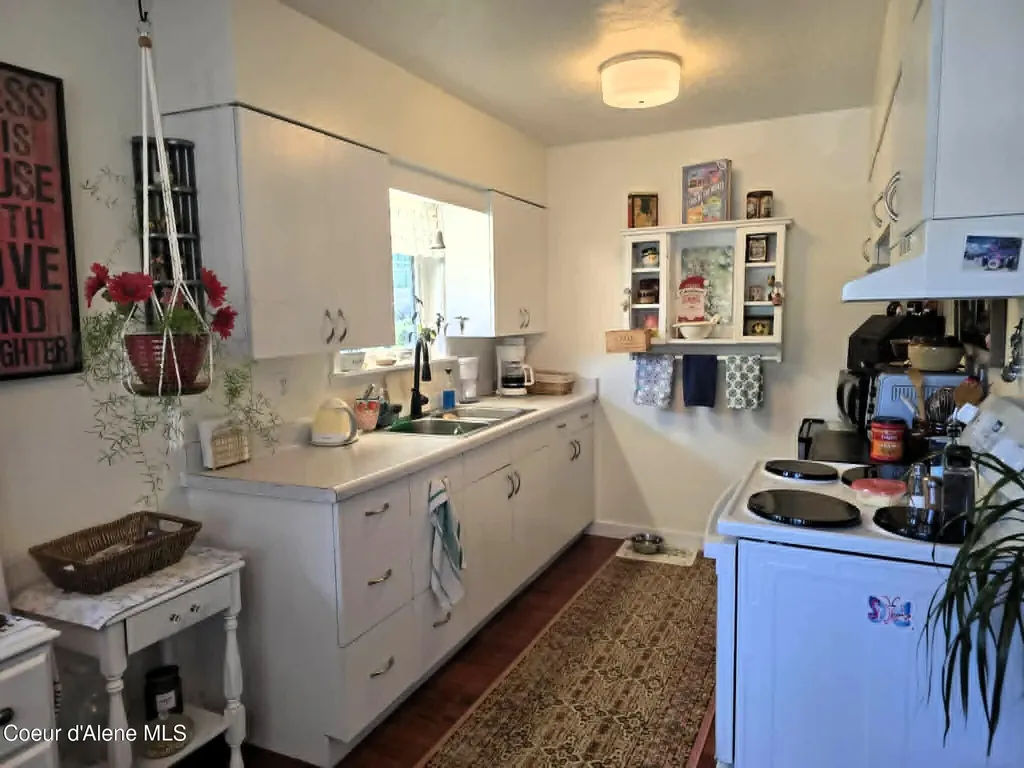 121 Presley Avenue Kellogg ID 83837