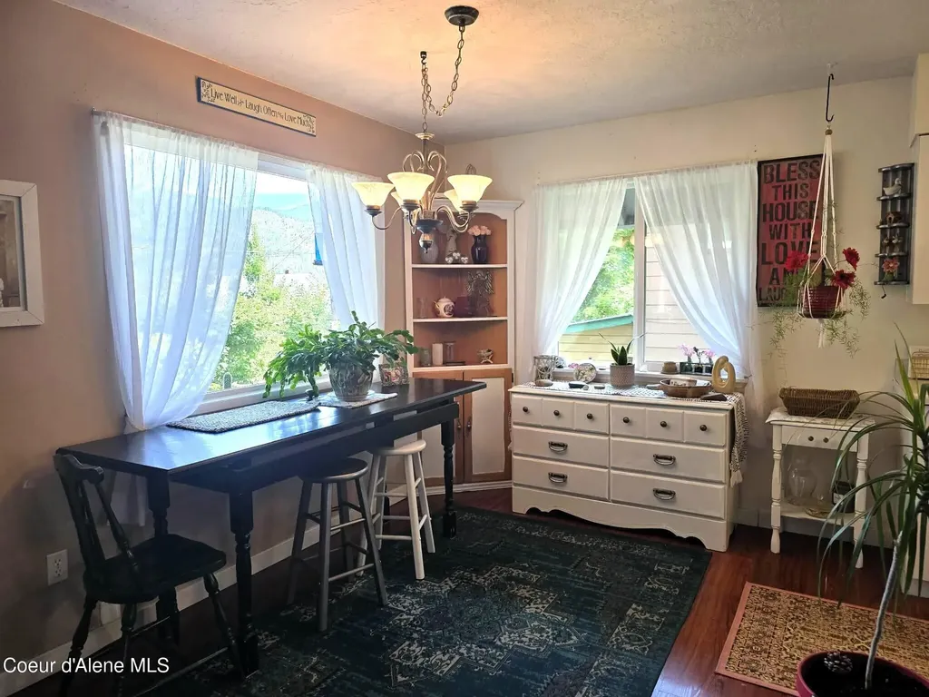 121 Presley Avenue Kellogg ID 83837