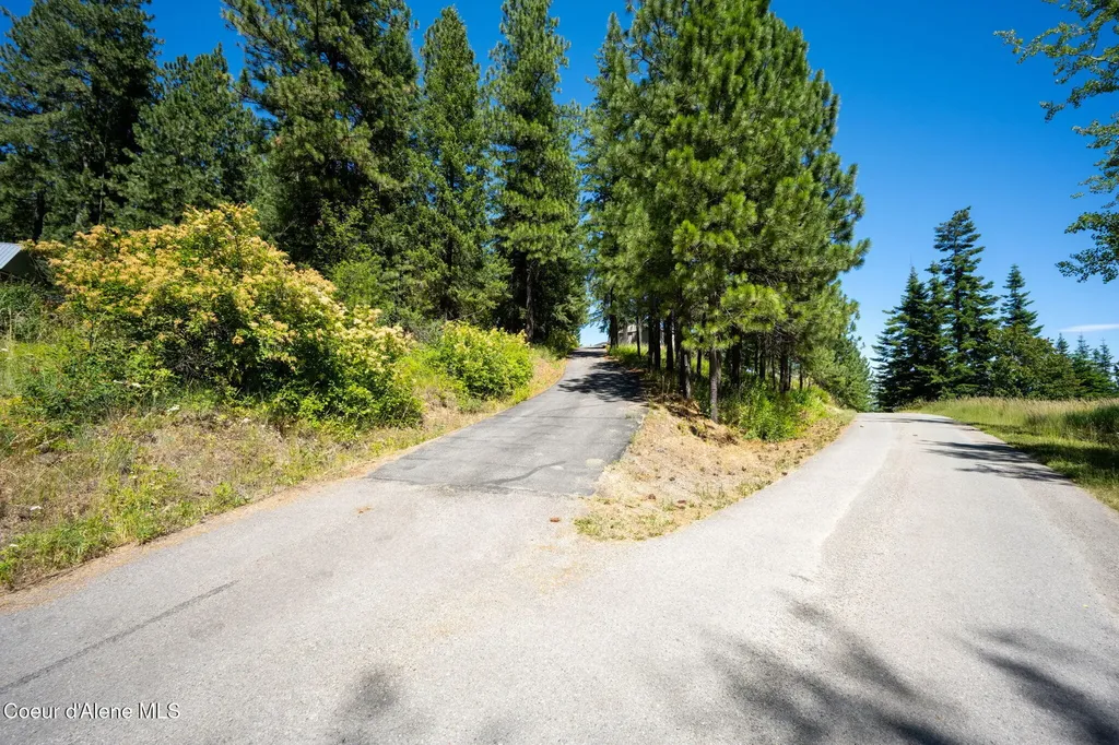 1175 S Reynolds Road Coeur D'alene ID 83814