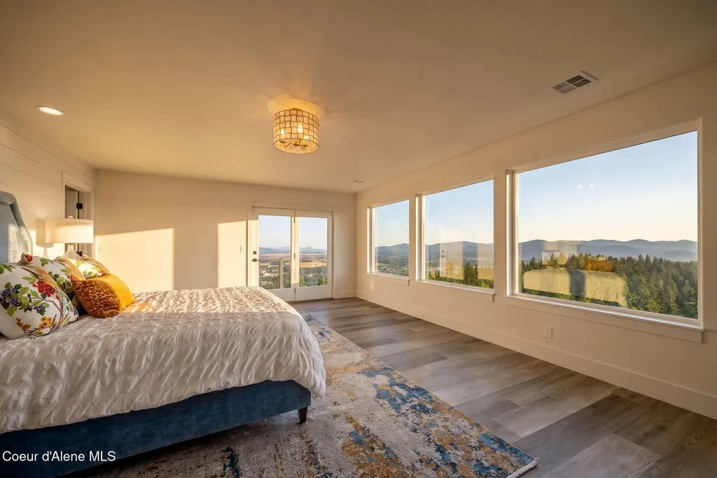 1175 S Reynolds Road Coeur D'alene ID 83814